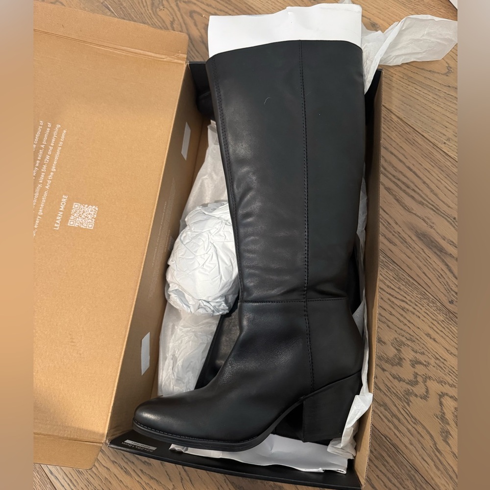 Naturalizer Black Heeled Boots- wide calf